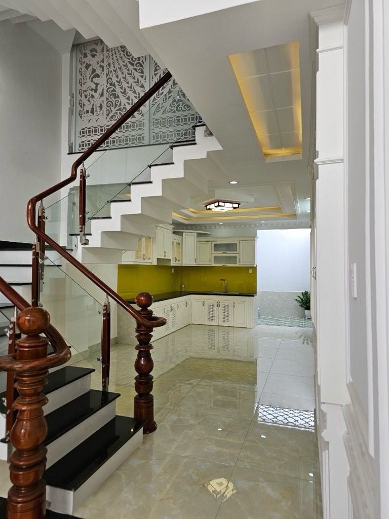 HẺM THỐNG NHẤT - GÒ VẤP - 44M2 VUÔNG CHUẨN - 3 TẦNG - TRUNG TÂM TIỆN ÍCH - GIÁ NHỈNH 5 TỶ